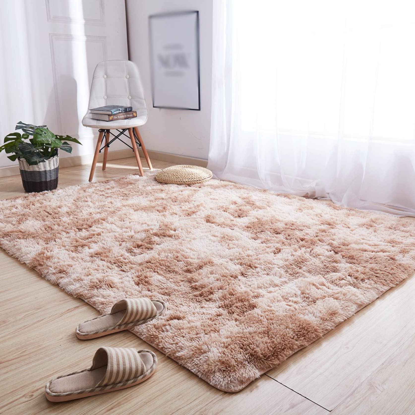 Amazon｜お手入れ カーペット 綺麗 ウォッシャブル 長毛マット